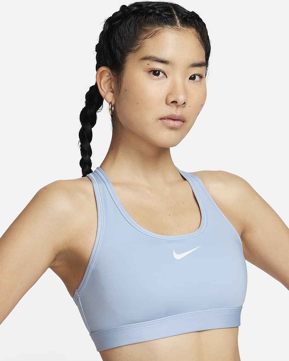 NIKE公式】ナイキ スウッシュ ミディアムサポート ウィメンズ パッディド スポーツブラ.オンラインストア (通販サイト)